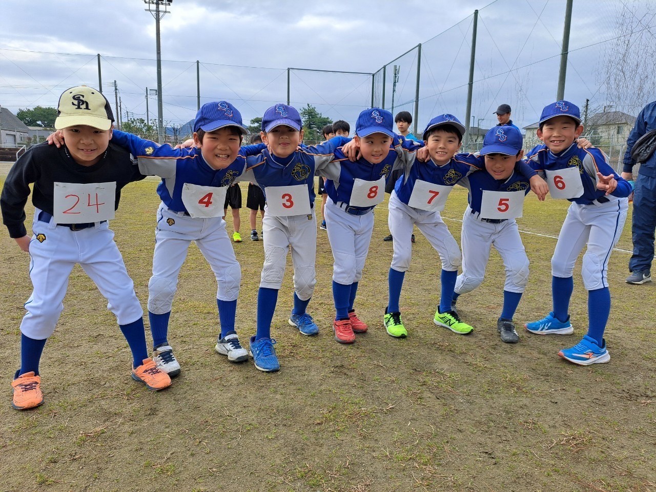 LINE_ALBUM_216 新宮町マラソン(低学年)_250218_7