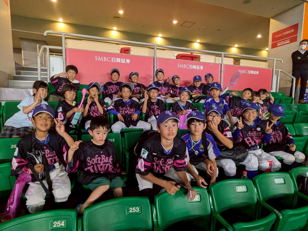 DE9BABC9-7DF9-49C3-A6FA-CDCBF2AB5328